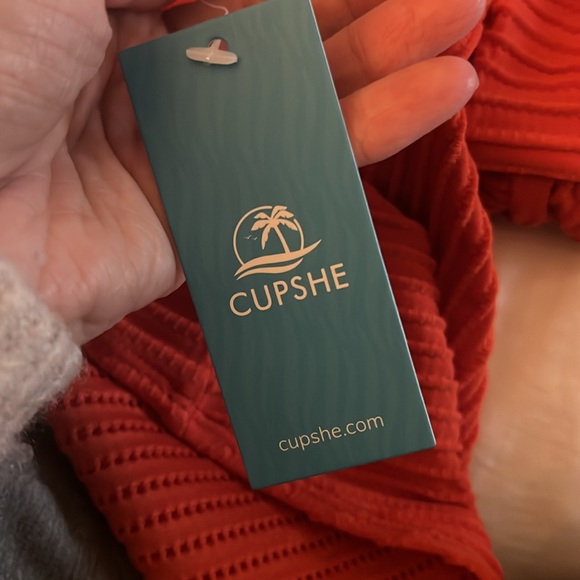 Ginger Ribbed & Ruched One-Piece - Picture 3 of 4